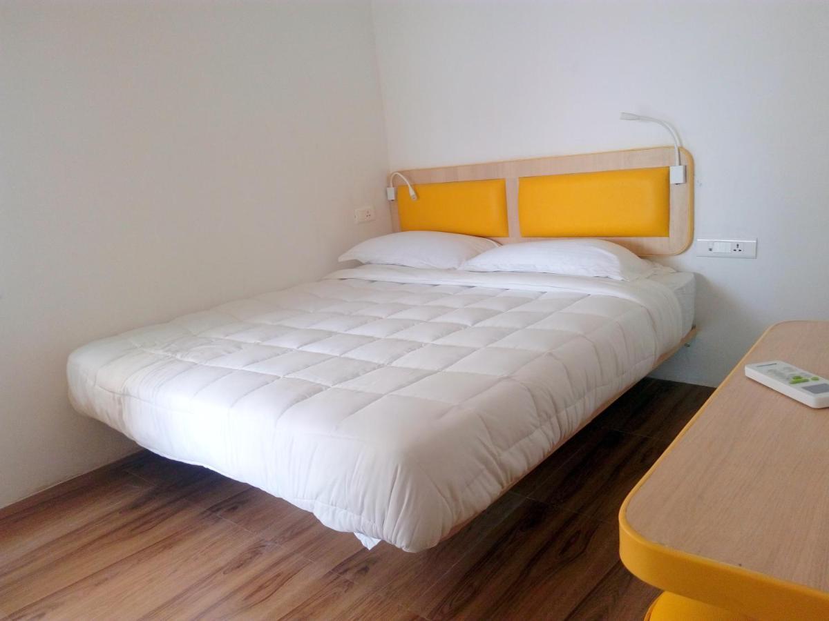 Stay Inn Бопал Екстериор снимка